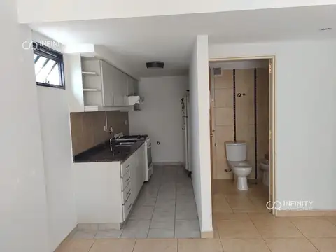 Departamento en Alquiler en Parque Chas, $ 650.000