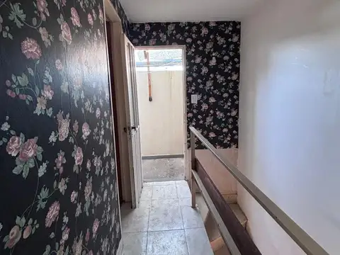 Depto Tipo Casa Monoambiente con 1 baño