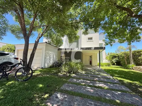 Casa en Alquiler Temporal de 3 dormitorios