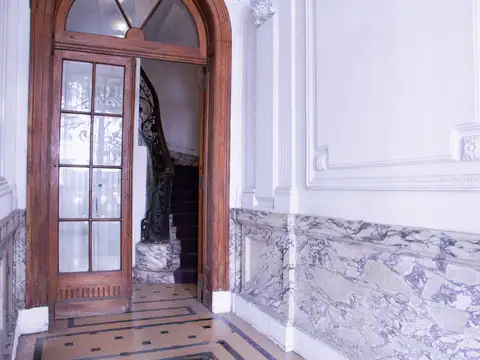 Marcelo Torcuato De Alvear 1400