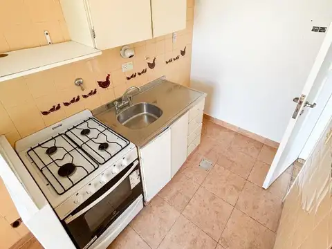 Departamento en Alquiler en Flores, $ 550.000