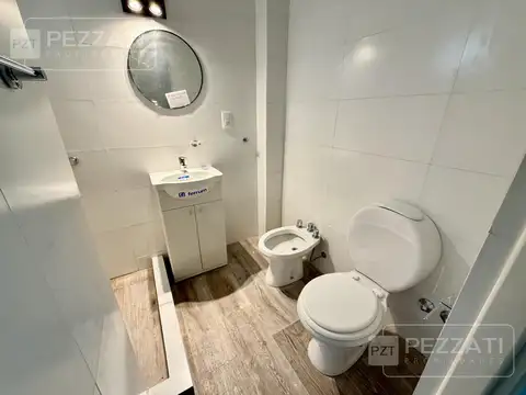 Casa 2 ambientes con 2 baños