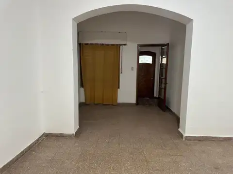 Depto Tipo Casa en Venta 76 años