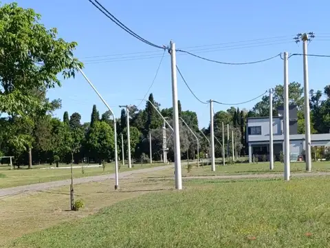 Terreno en Venta en Los Molinos, USD 32.000