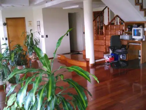 Casa en Venta en El Palomar, USD 415.000