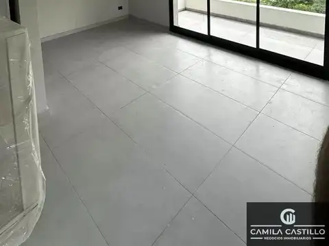 Departamento en venta de 1 dormitorio en Canning