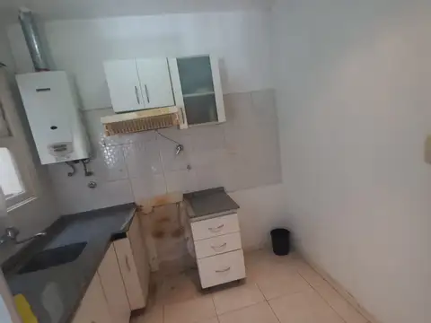 Depto Tipo Casa en Venta en Villa Pueyrredon, USD 80.000