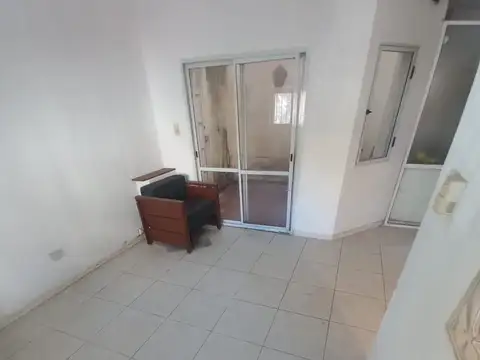 Depto Tipo Casa en Venta de 2 ambientes