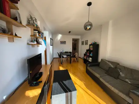 Avenida Juan Bautista Alberdi 500