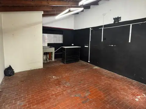 Local en Alquiler en Ciudad Evita, $ 375.000