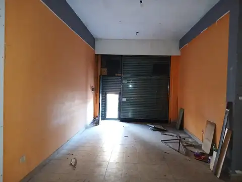 Local en Alquiler en Jose Clemente Paz, $ 250.000