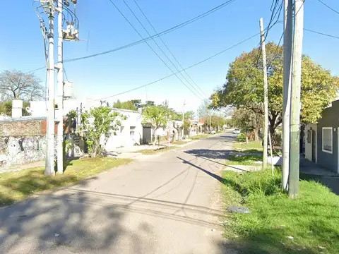 Fariña e/ Avenida Pedro Dreyer y Entre Rios