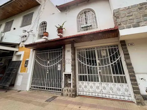 42 e/ 16 y Diagonal 76