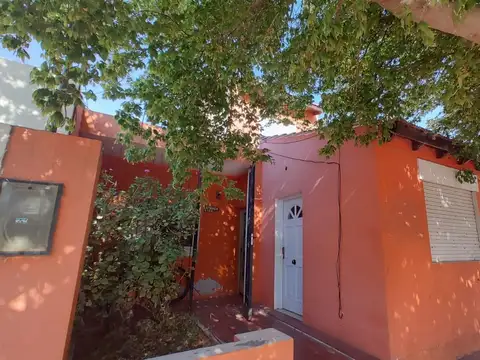 Casa en Estrada 1156