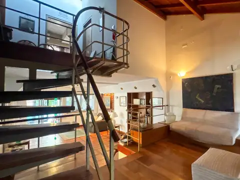 Casa 4 ambientes con 4 baños