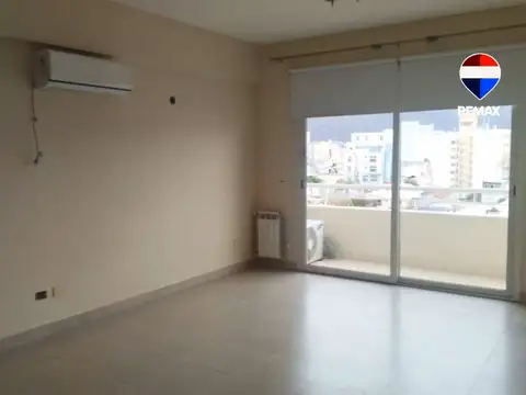 DEPARTAMENTO AMPLIO EN ALQUILER MACROCENTRO 2 DORM