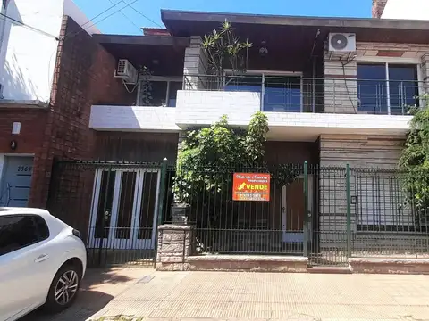 Casa en Venta en Villa Raffo, USD 220.000