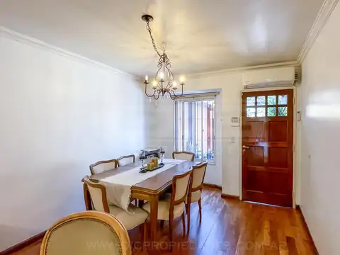 Depto Tipo Casa en Venta en Munro, USD 220.000