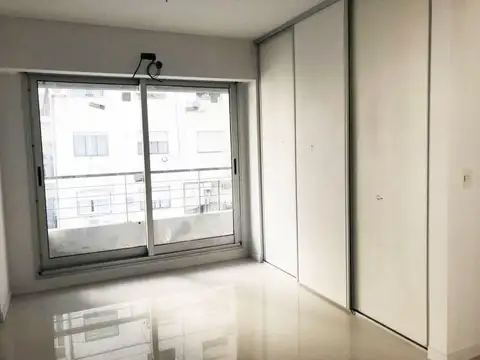 Avenida Juan Bautista Alberdi 800, Piso 4