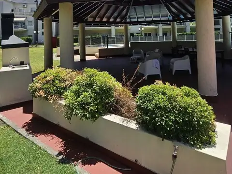 Excelente mono ambiente en venta en Aston Village