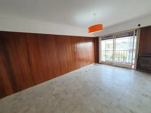Departamento en Alquiler de 3 dormitorios