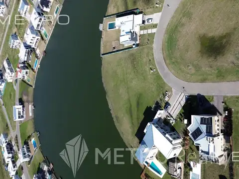 Terreno en Venta de 1111,0 m2