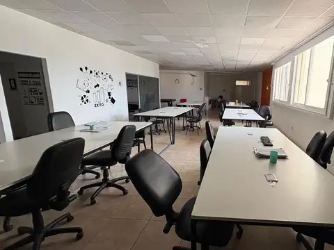 Oficina en Lomas de Zamora Oeste