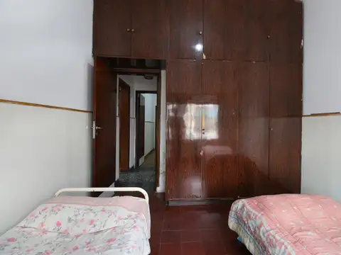 Depto Tipo Casa en Venta 50 años