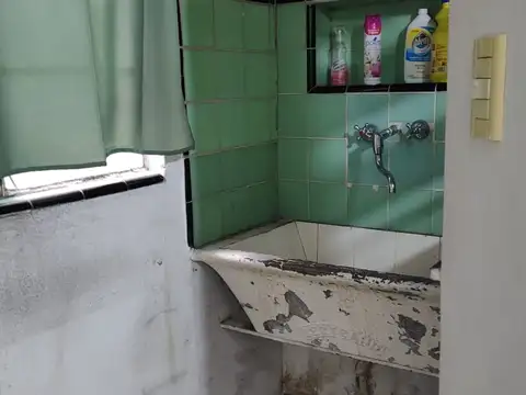 Depto Tipo Casa en Venta 46 años