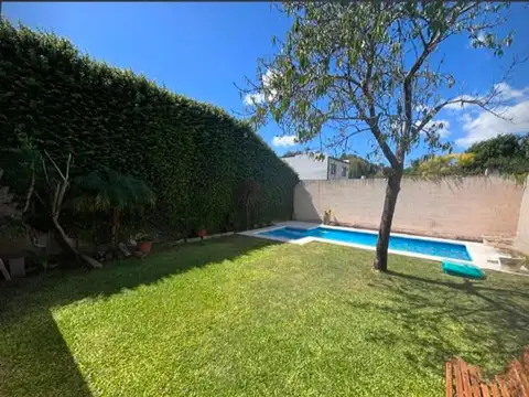 CASA EN ALQUILER EN CITY BELL