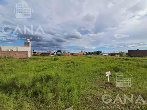 Terreno en Venta 10  mts Fondo