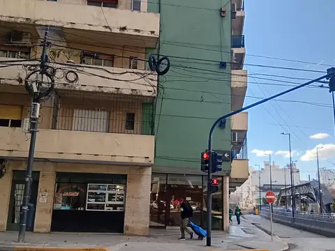 Dueña alquila departamento de 2 ambiente recién refaccionado en Caballito Norte. Muy luminoso y excelente ubicación