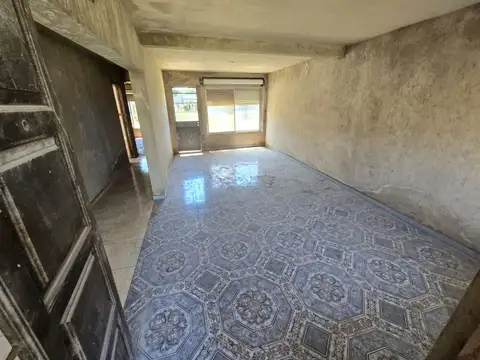 Casa - Venta - Argentina, CLAYPOLE - VENANCIO FLORES 5625