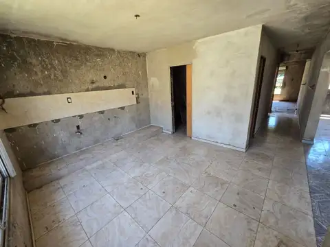 VENENCIO FLORES 5600