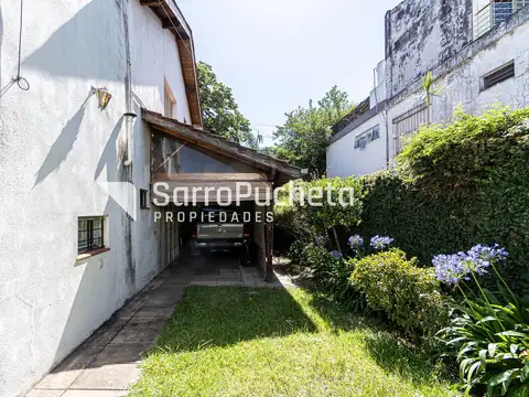Casa en Venta con 4 cocheras