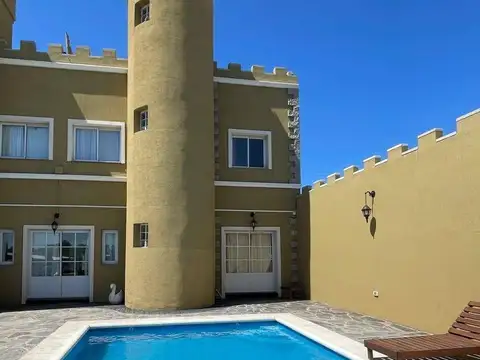 Departamento en Alquiler Temporal con 1 cocheras