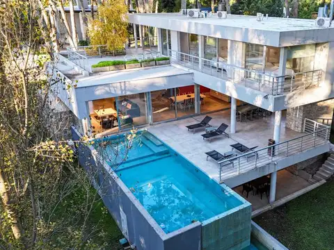 Casa en Alquiler Temporal de 5 dormitorios