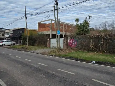 Las Piedras 100