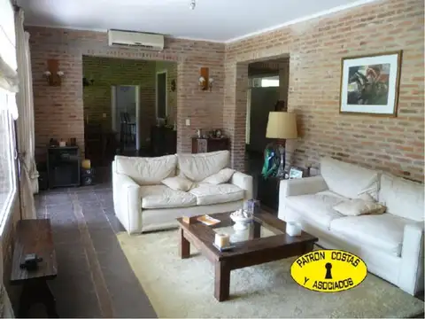 Casa en Venta en Altos De Manzanares, USD 350.000