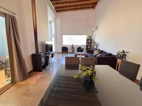 Casa en Venta al Este