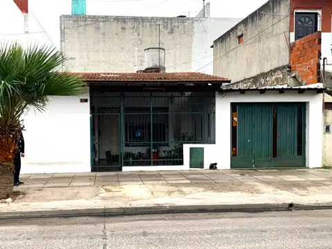 OPORTUNIDAD DE VENTA   CASA 4 AMBIENTES A 150MTS DE RUTA 8 - SAN MARTIN