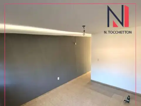 Depto Tipo Casa en Alquiler en Ituzaingo Sur, $ 400.000