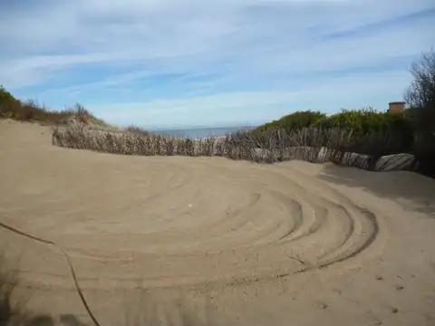 Terreno en Venta en Carilo, USD 480.000