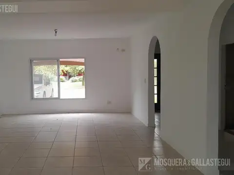 Casa en Venta en El Canton, USD 295.000