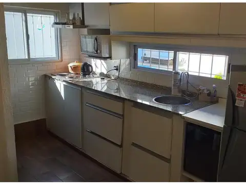 Inte Cayo Eliseo Goria 800