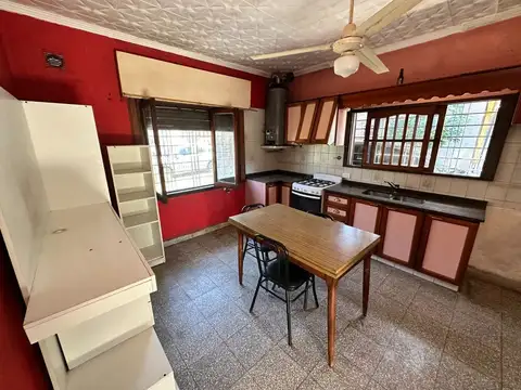 Depto Tipo Casa en Venta de 4 ambientes