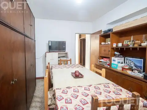 Casa interna en pleno Constituyentes