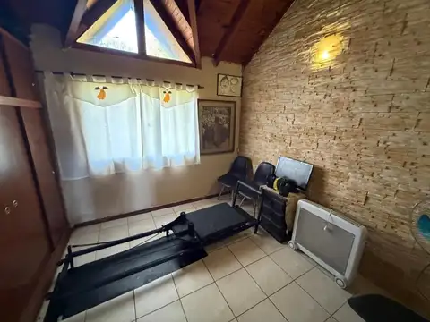 Depto Tipo Casa en Venta con 2 cocheras