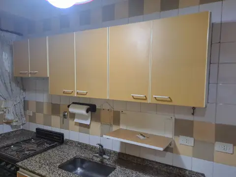 2 ambientes en almagro a mts de Medrano y Av. Diaz velez