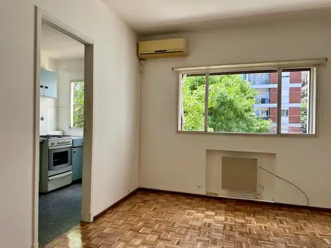 Departamento en Venta en Acassuso Vias  /  Santa Fe, USD 98.000